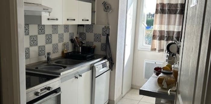 Image 3 sur 15 - Appartement  ·  Vente · St Georges Sur Baulche (89000) · 2 pièces · 47m²