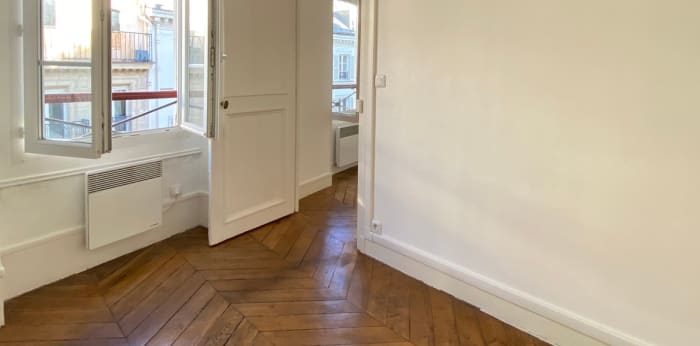 Image 6 sur 9 - Appartement  ·  Vente · Paris (75009) · 1 pièce · 17m²