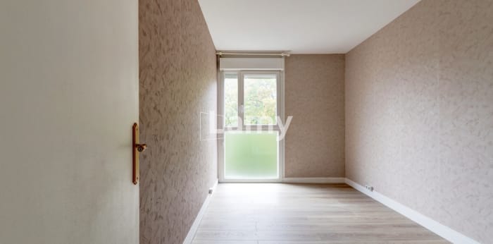 Image 6 sur 9 - Appartement  ·  Vente · Reims (51100) · 3 pièces · 61m²