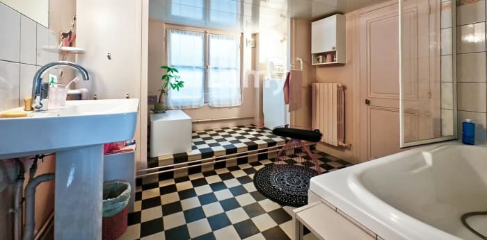 Image 7 sur 9 - Appartement  ·  Vente · Versailles (78000) · 2 pièces · 55m²