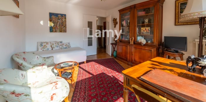 Image 4 sur 9 - Appartement  ·  Vente · Paris (75012) · 2 pièces · 50m²