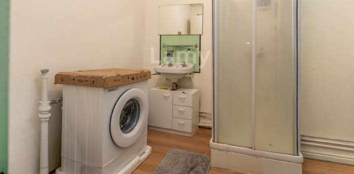 Image 4 sur 5 - Appartement  ·  Vente · Lons Le Saunier (39000) · 1 pièce · 26m²