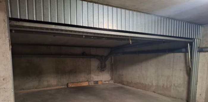 Image 1 sur 3 - Parking/box  ·  Vente · Bordeaux (33000) · 24m²