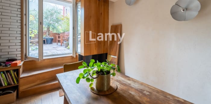 Image 5 sur 18 - Appartement  ·  Vente · Paris (75018) · 4 pièces · 130m²