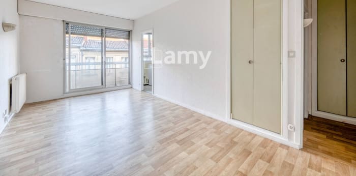 Image 1 sur 12 - Appartement  ·  Vente · Bordeaux (33000) · 1 pièce · 30m²