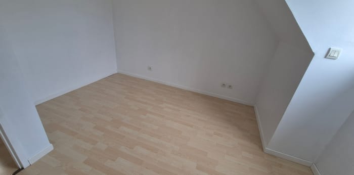 Image 7 sur 10 - Maison/villa  ·  Vente · Carlepont (60170) · 5 pièces · 77m²