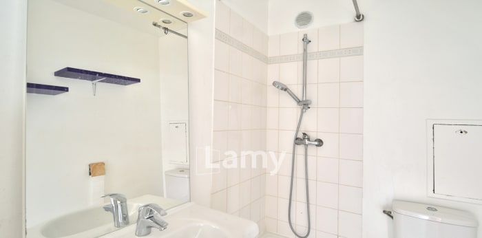 Image 8 sur 10 - Appartement  ·  Vente · Cergy (95800) · 1 pièce · 27m²
