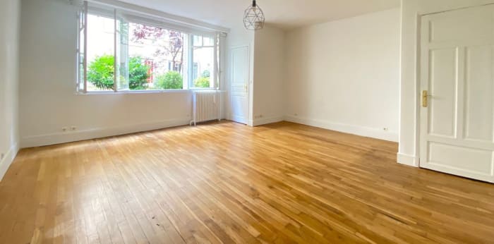 Image 2 sur 10 - Appartement  ·  Vente · Paris (75017) · 1 pièce · 42m²