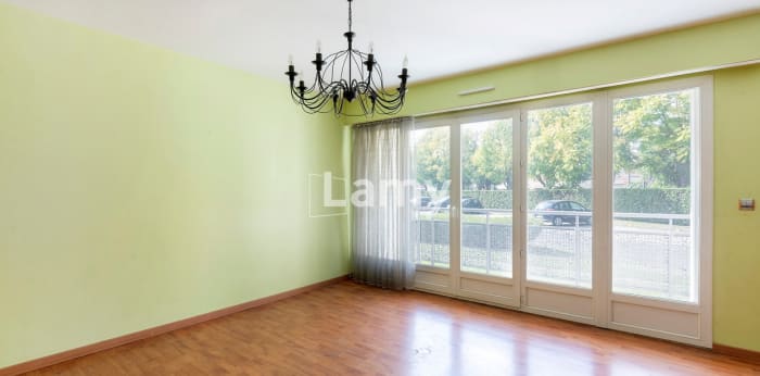 Image 4 sur 9 - Appartement  ·  Vente · Chilly Mazarin (91380) · 4 pièces · 70m²