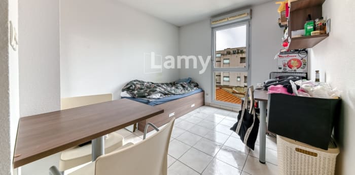 Image 2 sur 12 - Appartement  ·  Vente · Lyon (69007) · 1 pièce · 18m²