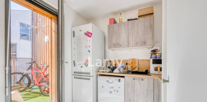 Image 4 sur 9 - Appartement  ·  Vente · Bordeaux (33300) · 2 pièces · 48m²