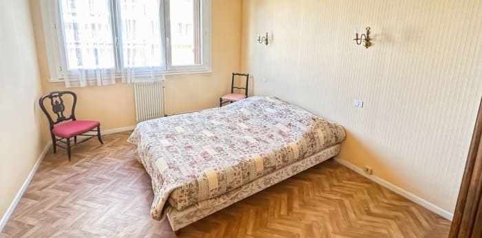 Image 3 sur 10 - Appartement  ·  Vente · Montargis (45200) · 5 pièces · 82m²