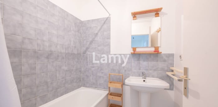 Image 6 sur 6 - Appartement  ·  Vente · Bordeaux (33000) · 3 pièces · 67m²