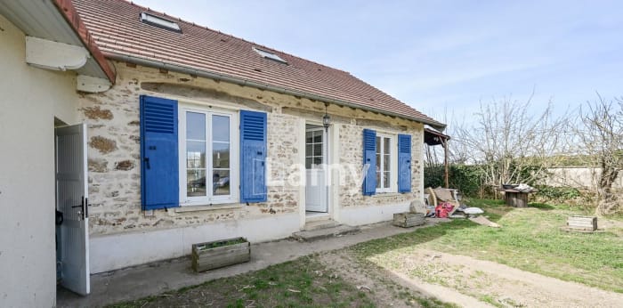 Image 3 sur 12 - Maison/villa  ·  Vente · Lardy (91510) · 5 pièces · 91m²