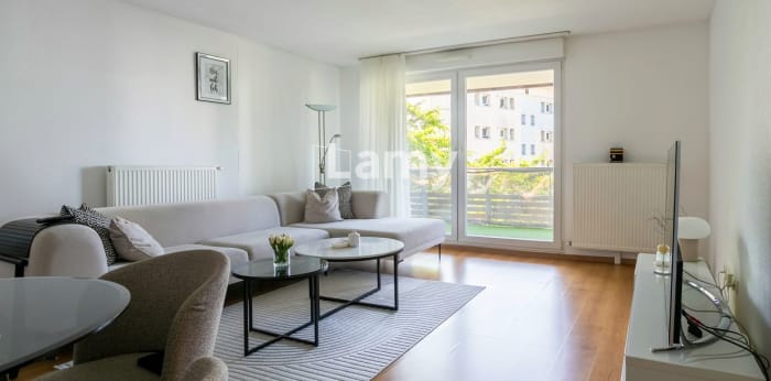 Image 1 sur 10 - Appartement  ·  Vente · Strasbourg (67100) · 3 pièces · 66m²