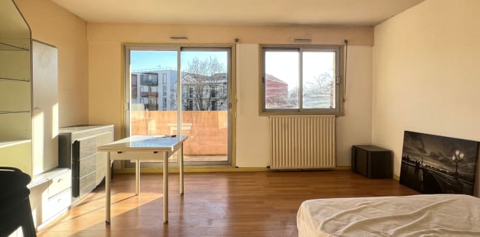 Image 1 sur 5 - Appartement  ·  Vente · Pau (64000) · 1 pièce · 35m²