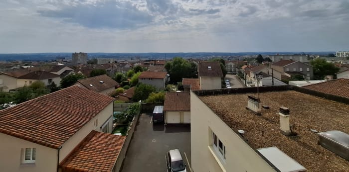 Image 8 sur 10 - Appartement  ·  Vente · Limoges (87100) · 4 pièces · 74m²