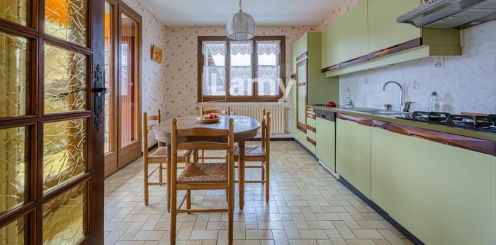 Image 3 sur 9 - Maison/villa  ·  Vente · Villy Le Pelloux (74350) · 12 pièces · 235m²