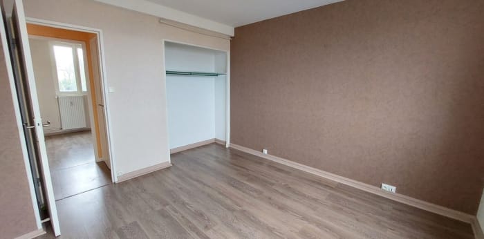 Image 8 sur 9 - Appartement  ·  Vente · Limoges (87100) · 4 pièces · 65m²