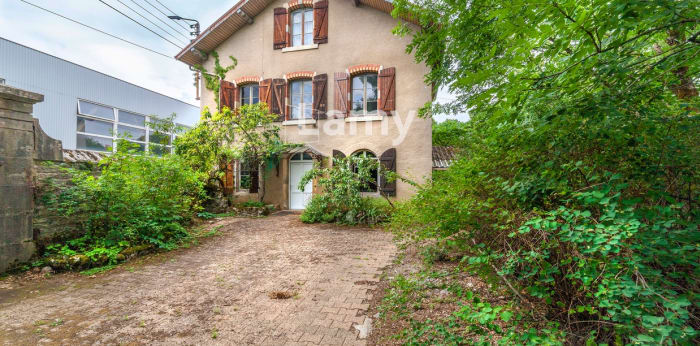 Image 1 sur 14 - Maison/villa  ·  Vente · Besancon (25000) · 5 pièces · 110m²