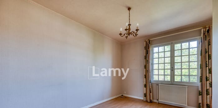 Image 6 sur 24 - Maison/villa  ·  Vente · Libourne (33500) · 6 pièces · 152m²