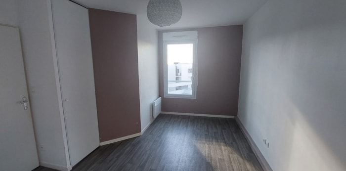 Image 3 sur 5 - Appartement  ·  Vente · La Roche Sur Yon (85000) · 3 pièces · 62m²