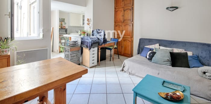 Image 2 sur 10 - Appartement  ·  Vente · Paris (75019) · 2 pièces · 40m²