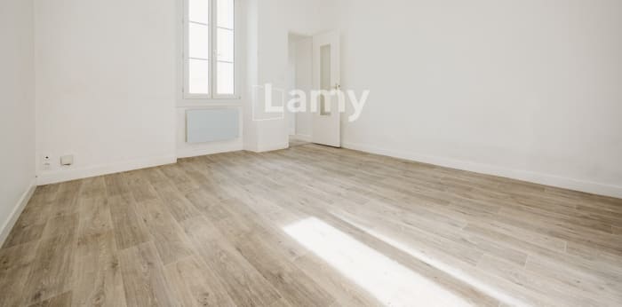 Image 2 sur 8 - Appartement  ·  Vente · Rennes (35000) · 21m²