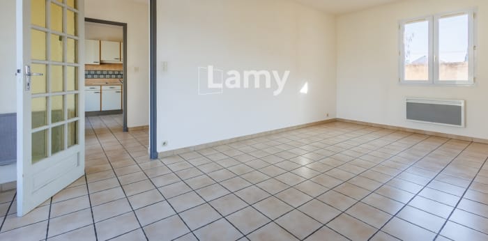 Image 5 sur 14 - Maison/villa  ·  Vente · Orange (84100) · 5 pièces · 107m²