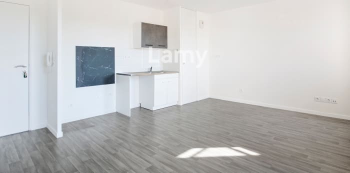 Image 4 sur 16 - Appartement  ·  Vente · Orleans (45000) · 2 pièces · 43m²