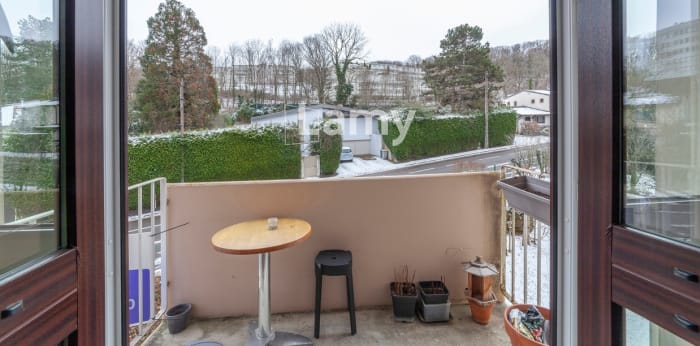 Image 4 sur 11 - Appartement  ·  Vente · Besancon (25000) · 5 pièces · 96m²