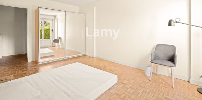 Image 7 sur 8 - Appartement  ·  Vente · Oullins Pierre Benite (69600) · 2 pièces · 60m²