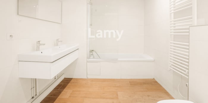 Image 6 sur 10 - Appartement  ·  Vente · Lyon (69005) · 2 pièces · 53m²