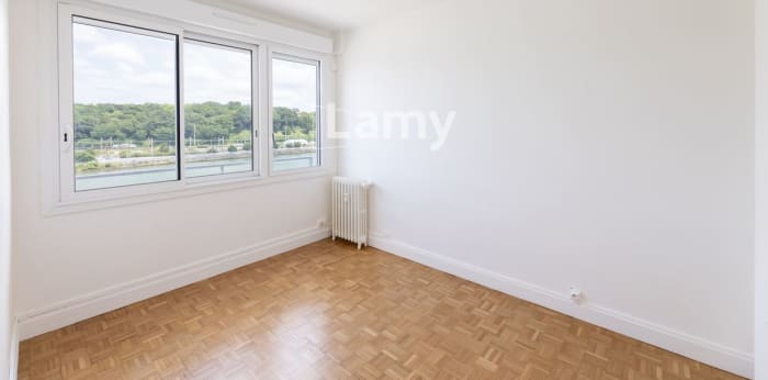 Image 2 sur 6 - Appartement  ·  Vente · Bayonne (64100) · 4 pièces · 93m²