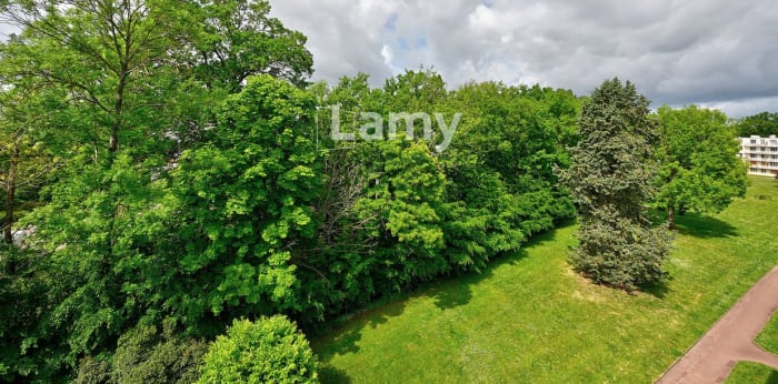 Image 8 sur 11 - Appartement  ·  Vente · Versailles (78000) · 4 pièces · 68m²