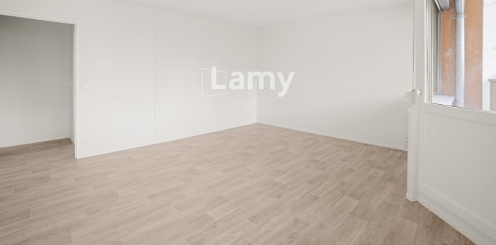 Image 5 sur 12 - Appartement  ·  Vente · Lyon (69007) · 4 pièces · 85m²