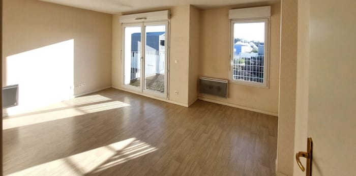 Image 2 sur 4 - Appartement  ·  Vente · St Barthelemy D Anjou (49124) · 2 pièces · 45m²