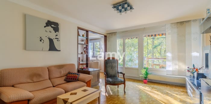 Image 3 sur 12 - Appartement  ·  Vente · Lyon (69005) · 5 pièces · 108m²