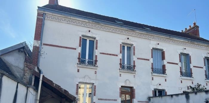 Image 1 sur 18 - Maison/villa  ·  Vente · Auxerre (89000) · 5 pièces · 93m²