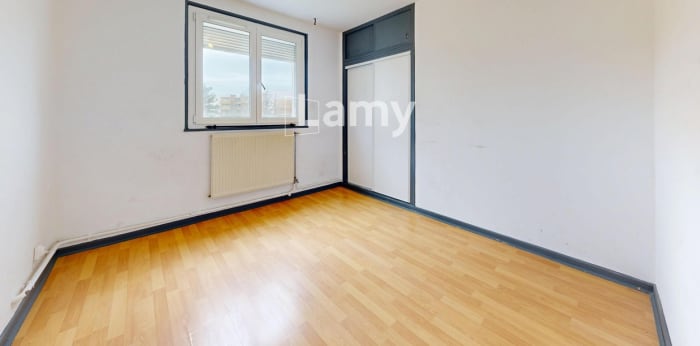 Image 5 sur 8 - Appartement  ·  Vente · Vesoul (70000) · 4 pièces · 73m²