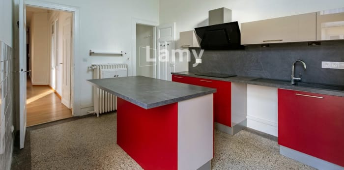 Image 7 sur 15 - Appartement  ·  Vente · Strasbourg (67000) · 7 pièces · 203m²