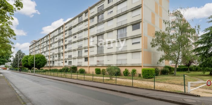 Image 6 sur 6 - Appartement  ·  Vente · Vandoeuvre Les Nancy (54500) · 1 pièce · 40m²