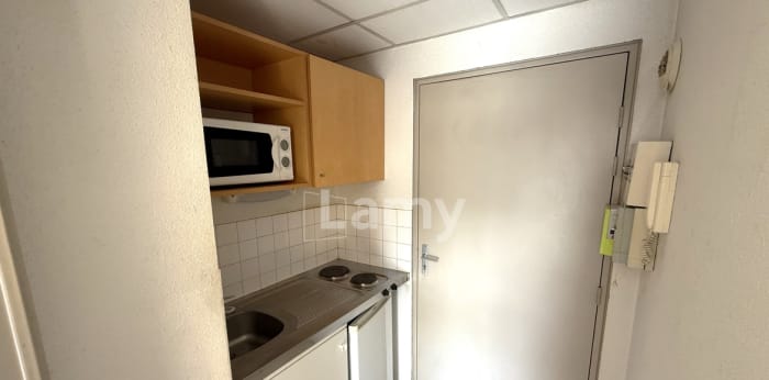 Image 3 sur 4 - Appartement  ·  Vente · Reims (51100) · 1 pièce · 18m²