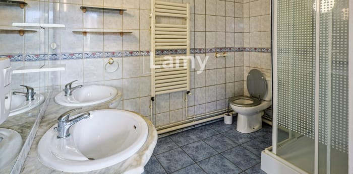 Image 9 sur 10 - Appartement  ·  Vente · Bizanos (64320) · 2 pièces · 52m²