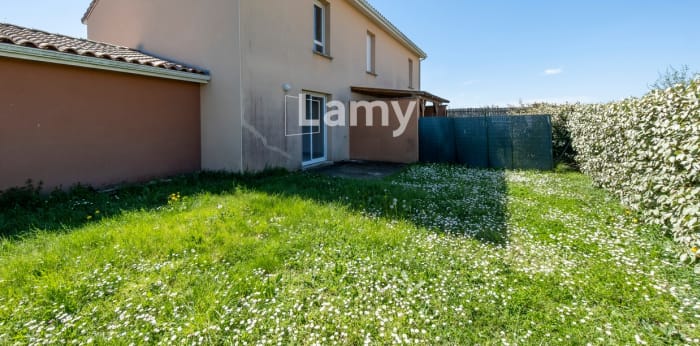 Image 2 sur 9 - Maison/villa  ·  Vente · St Lys (31470) · 3 pièces · 71m²
