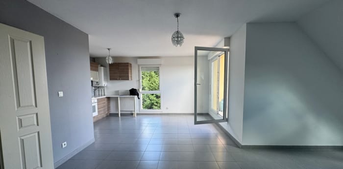 Image 2 sur 8 - Appartement  ·  Vente · Barr (67140) · 4 pièces · 81m²