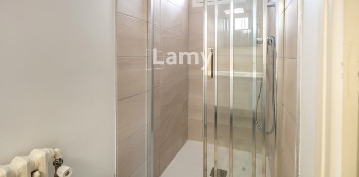 Image 6 sur 10 - Appartement  ·  Vente · Grenoble (38000) · 2 pièces · 29m²