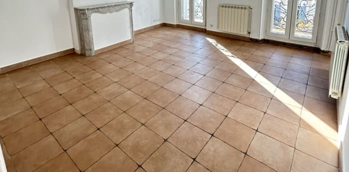Image 13 sur 13 - Appartement  ·  Vente · Marseille (13004) · 6 pièces · 146m²