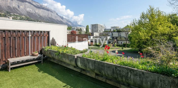 Image 1 sur 12 - Appartement  ·  Vente · Meylan (38240) · 2 pièces · 51m²