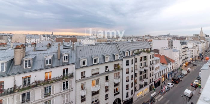 Image 1 sur 8 - Appartement  ·  Vente · Paris (75011) · 2 pièces · 57m²